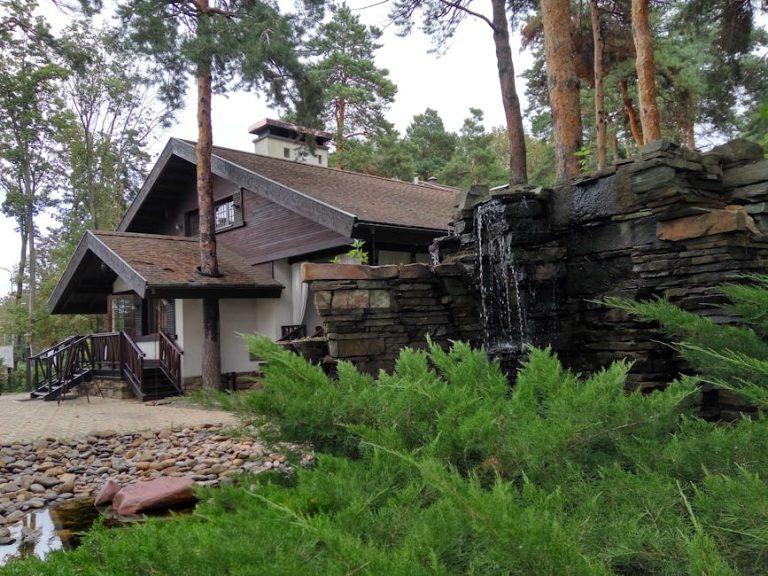 Строительство домов из бруса под ключ в Екатеринбурге