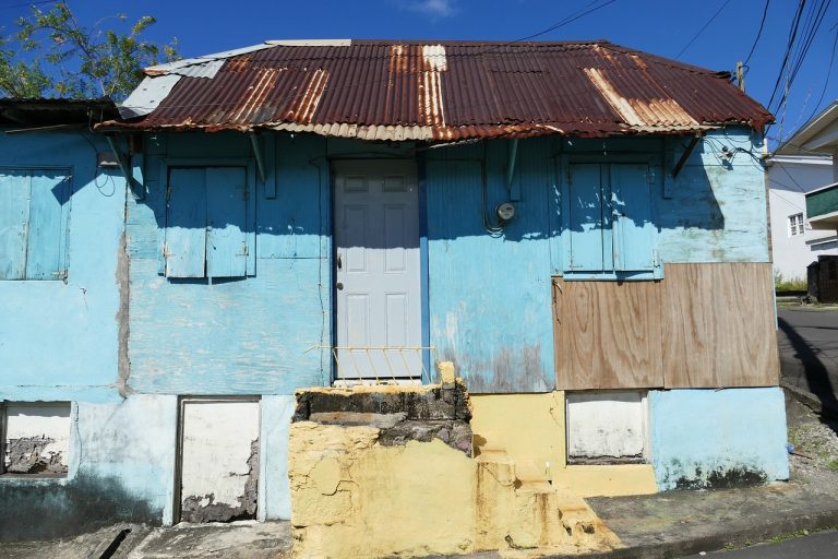 Строительство бань из клееного бруса под ключ в Екатеринбурге