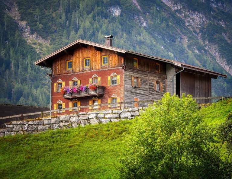 Дома из клееного бруса в Екатеринбурге