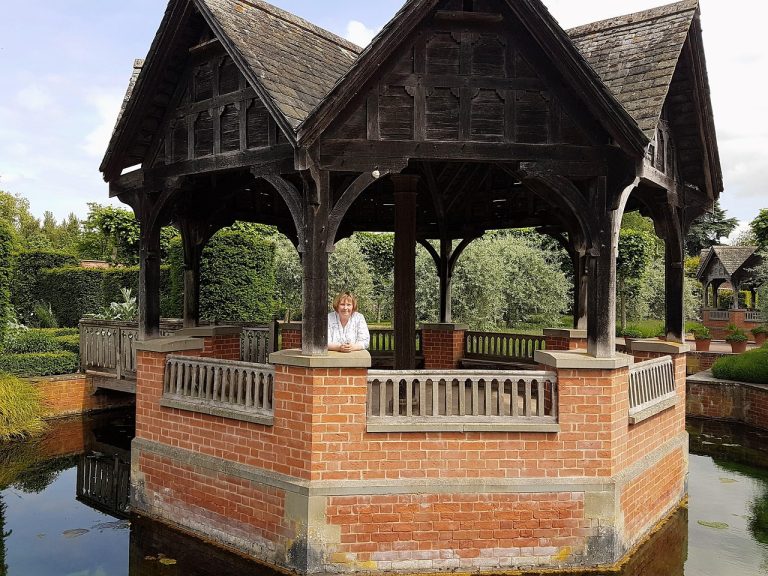 Строительство бань из клееного бруса