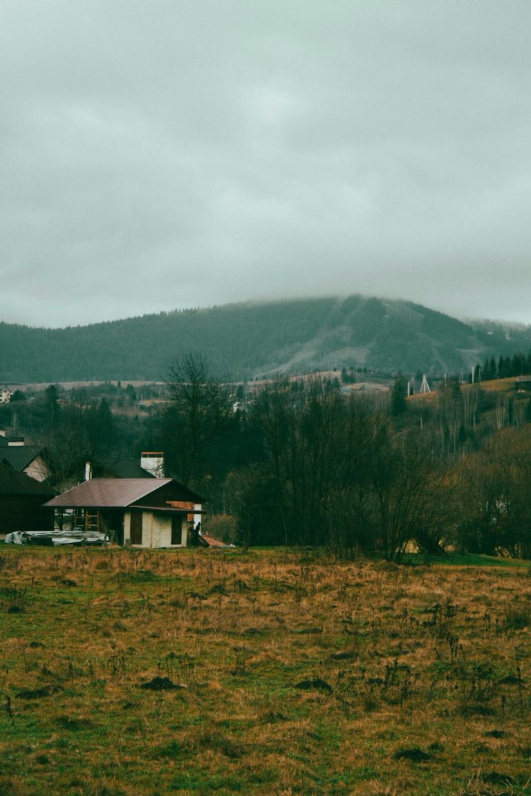 Строительство бань из клееного бруса под ключ в Екатеринбурге