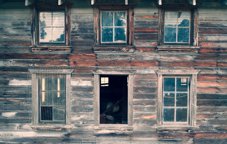 Строительство домов из клееного бруса под ключ в Екатеринбурге