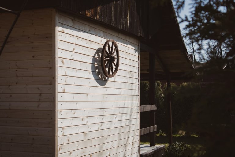 Строительство домов из клееного бруса под ключ в Екатеринбурге